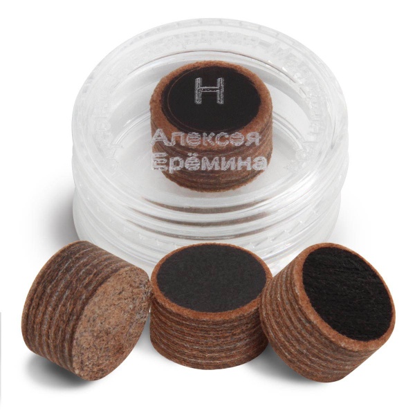 Наклейка для кия А. Еремин 13,5мм Hard (многослойная) 1шт. Наклейка для кия А. Еремин 13,5мм Hard (многослойная) 1шт.