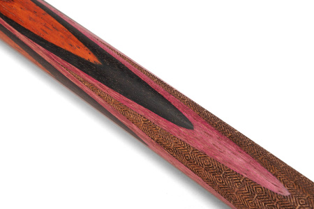 Кий Цветок, с гравировкой, Лапачо, Амарант, Падук, Черный граб, Граб (А. Беляев)