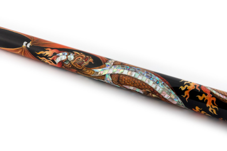 Кий Дракон Корона - Эбен, серебро, перламутр (Р. Королев)