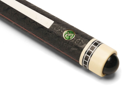 Кий Классика Элит 31 запил с гравировкой, Черный граб, Лимонник, Падук, Граб (Р. Королев)