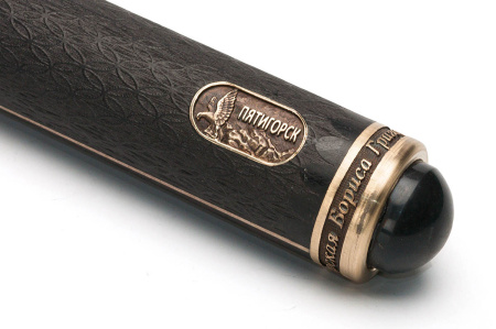 Кий Классика, с гравировкой, Черный граб, Термограб, Граб (Б. Григорьев Туз)