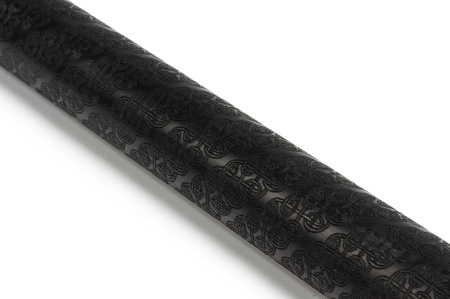 Кий Классика 16 запилов, под напряжением, с гравировкой, Черный граб, Граб (Р. Королев)