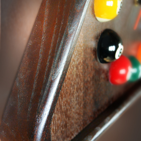 Часы Треугольник ясень/шпон, лак Super DD