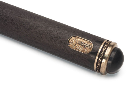 Кий Тюльпан, с гравировкой, Черный граб, Падук, Венге, Граб (Б. Григорьев Туз)