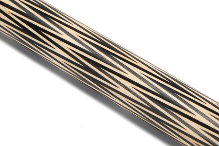 Кий Корона 8-ми перьевая, с 3D гравировкой, Черный граб, Граб (Р. Королев)