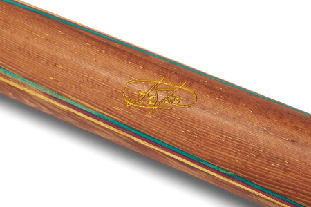 Кий Цветок, с гравировкой И. Абрамова, Эбен, Сатон, Амарант, Лимонник, Зеленый граб, Граб (А. Беляев)