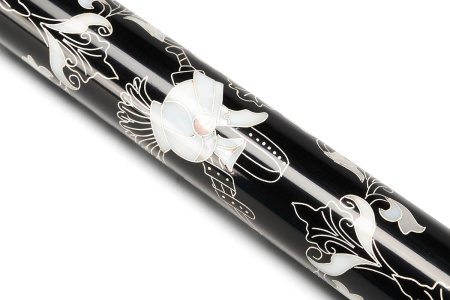 Кий Ампир Корона - Эбен, граб, серебро и перламутр (Р. Королев)