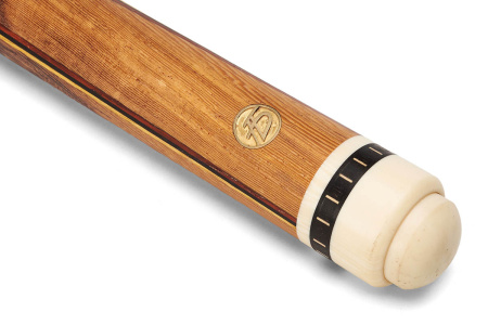 Кий Цветок, с гравировкой И. Абрамова, Эбен, Сатон, Падук, Лимонник, Черный граб, Граб (А. Беляев)