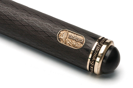 Кий Корона, с гравировкой, Черный граб, Зеленый граб, Желтый граб, Граб (Б. Григорьев Туз)