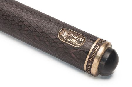 Кий Корона, с гравировкой, Черный граб, Оранжевый граб, Граб (Б. Григорьев Туз)